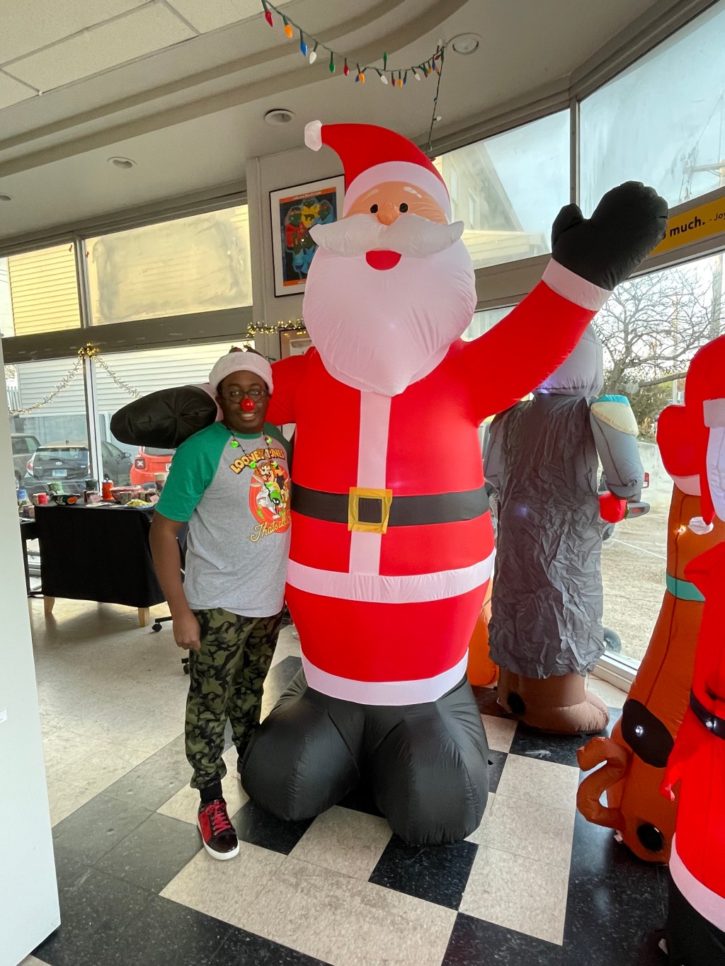 Iragi’s Holiday Magic&nbsp;Extravaganza!